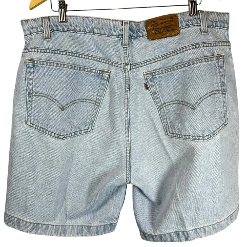 LEVI'S 540 Vintage Relaxed Fit Cotton Jeans Shorts Men's 40 Lightwash Blue Denim